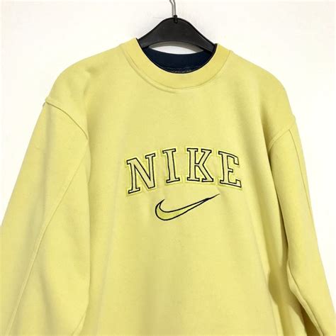 vintage nike sweaters for women.